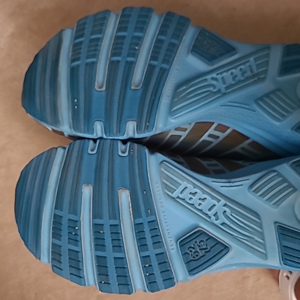 Salming Speed 8 Women's Running shoe Size 7.5 medium width - Picture 6 of 8